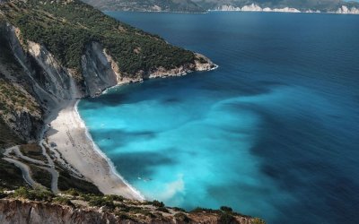 "Η παραλία του Μύρτου στο έλεος της κρατικής αδιαφορίας"