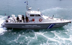 Κεφαλονιά: Μηχανική βλάβη σε σκάφος με 24 επιβαίνοντες