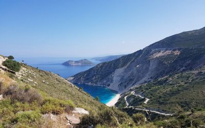 Kefalonia and Kalamata among world’s most scenic locations for driving