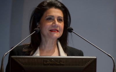 Τη ρευστότητα των επιχειρήσεων για να υπάρξει η δυνατότητα επανεκκίνησης του τουρισμού ζήτησε από το Υπουργείο Τουρισμού η Περιφερειάρχης