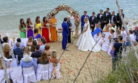 Ανθεί η βιομηχανία του γαμήλιου τουρισμού