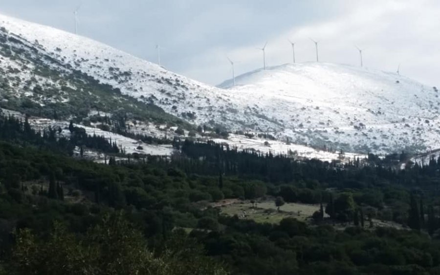 Χιονισμένες καταστάσεις...στα Διλινάτα! (εικόνες)