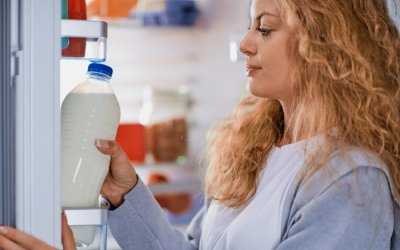 Πότε λήγει πραγματικά το γάλα; Τι ισχύει με την ημερομηνία λήξης στα τρόφιμα