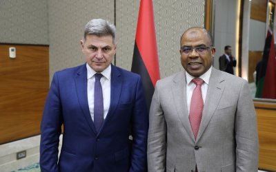 Νικόλας Φαραντούρης και Καλίφα Αμπντουλσαντέχ Υπουργός Πετρελαίου Λιβύης