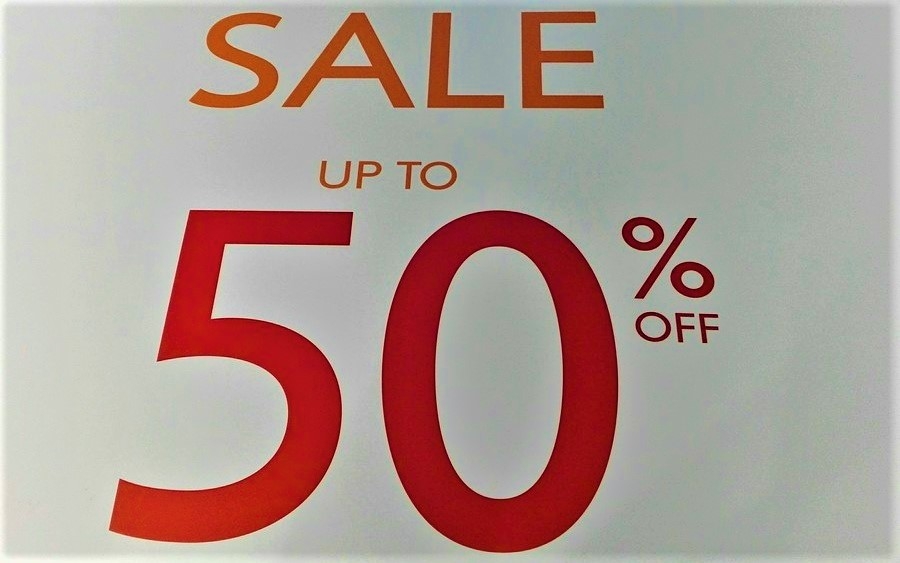 Εκπτώσεις έως - 50% από τα καταστήματα UNITED COLORS OF BENETTON & SISLEY