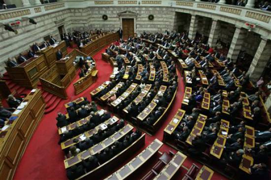 Με 167 ψήφους υπέρ ψηφίστηκε από τη Βουλή ο Προϋπολογισμός του 2013 
