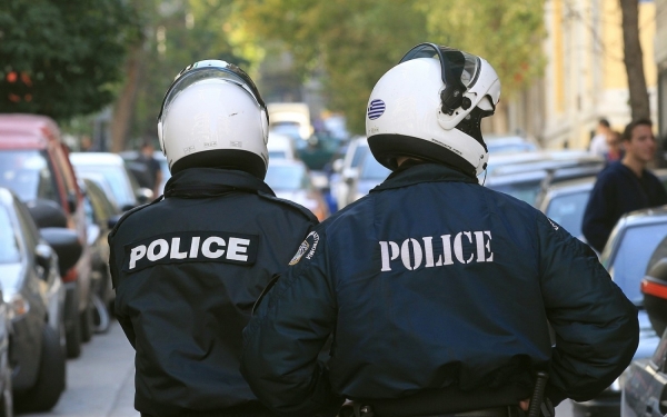 Αναστάτωση από έκρηξη σε βαλιτσάκι χρηματαποστολής στην Τράπεζα Πειραιώς στο Αργοστόλι!