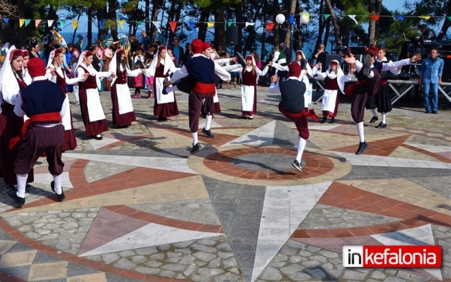 Γλέντησαν τα Κούλουμα στην Σκάλα (εικόνες + video)