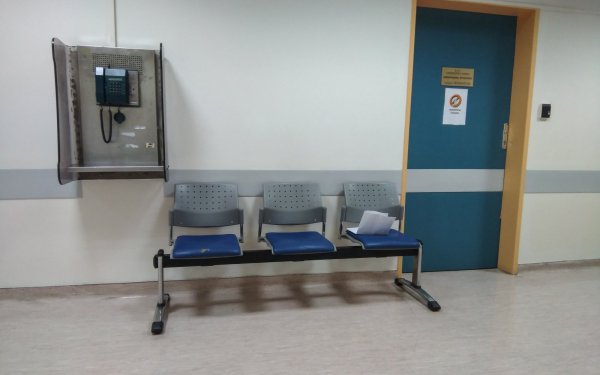 Αχαρνές: 9χρονη παρασύρθηκε από αυτοκίνητα - Νοσηλεύεται διασωληνωμένη στη ΜΕΘ