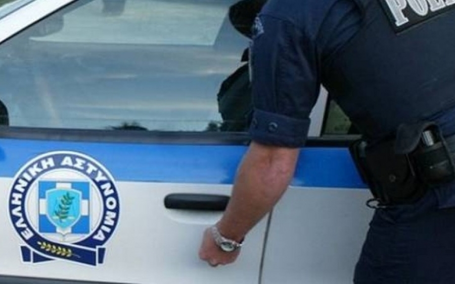 Δυο συλλήψεις στην Κεφαλονιά για παράνομη μεταφορά και διευκόλυνση εξόδου από την χώρα 12 αλλοδαπών
