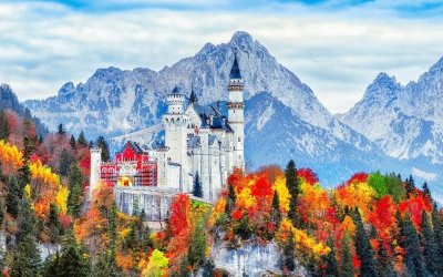Το παραμυθένιο κάστρο στη Βαυαρία όπου βασίστηκε η «Ωραία Κοιμωμένη» είναι απλά μαγικό