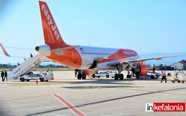 Άνοιξε η τουριστική σεζόν στην Κεφαλονιά! Πρώτη άφιξη από το εξωτερικό για το 2019 (εικόνες + video)