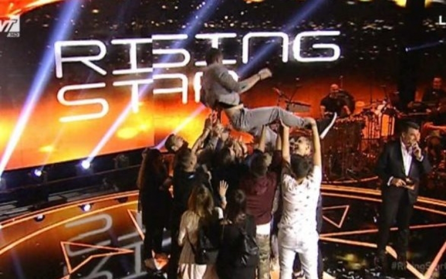 Ο 16χρονος μεγάλος νικητής του Rising Star! (video)