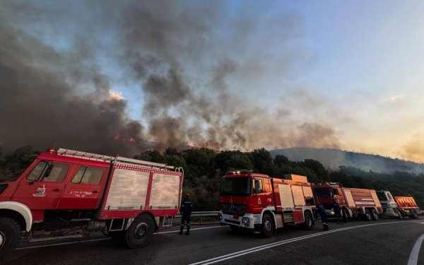 Ακραίος κίνδυνος πυρκαγιάς αύριο - Σε επιφυλακή όλη η χώρα