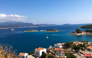 Το INKEALONIA.GR μαζί με δυο Κεφαλονίτισσες σας ταξιδεύει στο μαγευτικό Καστελόριζο - Βρήκαμε μέχρι και... "Άγιο Γεράσιμο.." (εικόνες)