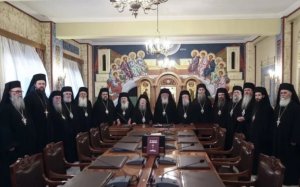 Συνεδριάζει η Ιερά Σύνοδος για τα νέα μέτρα εισόδου στους ναούς
