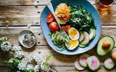 Τι είναι η pegan diet και γιατί θεωρείται από τους πιο ολοκληρωμένους τρόπους διατροφής