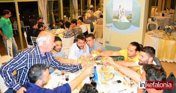 Δείπνο τίτλου για την Εικοσιμία στα Βλαχάτα! (εικόνες + video)