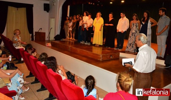 Υπέροχη συναυλία κλασικού τραγουδιού στην Φιλαρμονική Σχολή (εικόνες + video)