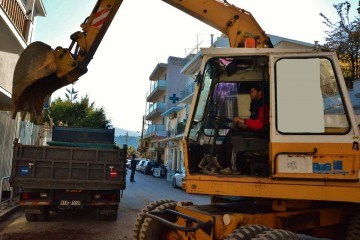 Χωματουργικές και οικοδομικές εργασίες Άκης και Παναγής Κοκόσης - Διαμορφώσεις και εκσκαφές με ευέλικτα μηχανήματα