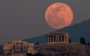 Πανσέληνος απόψε: Ερχεται το «φεγγάρι του καλαμποκιού»