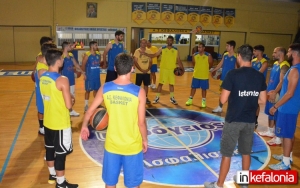 Ξεκίνησε ο ΑΣΚ! Μουίκης: «Τολμάμε να κοιτάμε ψηλά με δικά μας παιδιά και ποιοτικές μετρημένες μεταγραφές»