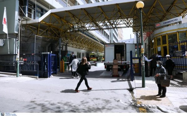 Παρέμβαση εισαγγελέα για την 54χρονη με κορονοϊό που αρνούνταν να διασωληνωθεί