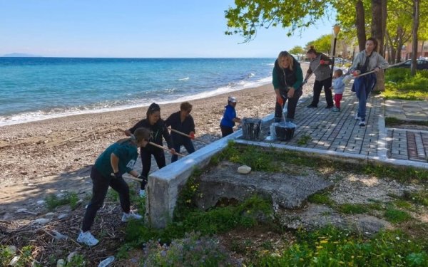 &quot;Ενωμένοι για τον τόπο μας&quot;: Εθελοντικός καθαρισμός στον Πόρο