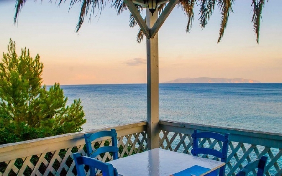 Sunset Pessada, μια από τις πιο όμορφες καντίνες της Κεφαλονιάς! (εικόνες)