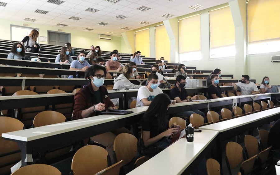 Καραμπόλες στο μηχανογραφικό ΑΕΙ