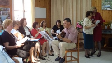 Τα Κ.Α.Π.Η. τίμησαν τη γιορτή της Μητέρας