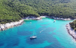 Δυο παραλίες της Κεφαλονιάς στις δέκα καλύτερα απομονωμένες παραλίες στην Ευρώπη