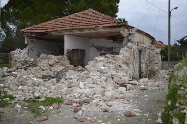 Σύσκεψη ΕΛΜΕ-ΚΙ για τους σεισμόπληκτους