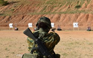 Τραγωδία στη Ρόδο: Ένας νεκρός στρατιώτης κι ένας βαριά τραυματίας σε πεδίο βολής