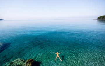 Το θαλασσινό νερό έχει μαγικές ιδιότητες για την υγεία μας