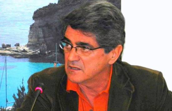Μάκης Φόρτες: «Ο  «ευφυής» κύριος Μανιάτης και η ενημερωτική σύσκεψη για τις έρευνες υδρογονανθράκων στο Ιόνιο»