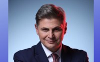 Νικόλας Φαραντούρης: &#039;&#039;Δώστε μου με την ψήφο σας τη δυνατότητα να είμαι η δική σας δυνατή διεκδικητική φωνή στο Ευρωπαϊκό Κοινοβούλιο&#039;&#039; (Inkefalonia 89,2)