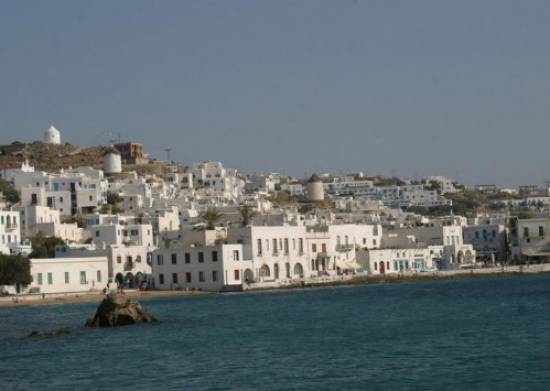 Στο "σκαμνί" στελέχη του Δήμου Μυκόνου για υπεξαίρεση