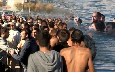 Θεοφάνια με άγριο ξύλο στο Κιάτο (video)