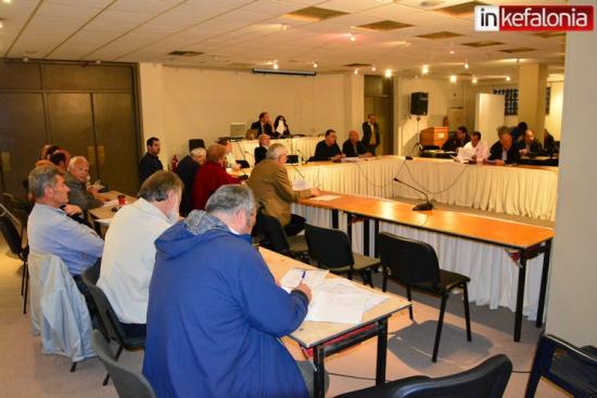 LIVE: Το Δημοτικό Συμβούλιο ζωντανά στο inkefalonia
