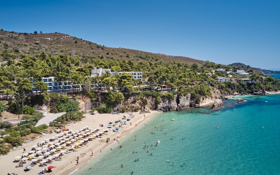 Το ξενοδοχείο White Rocks αναζητά προσωπικό / White Rocks Hotel Kefalonia is looking for staff