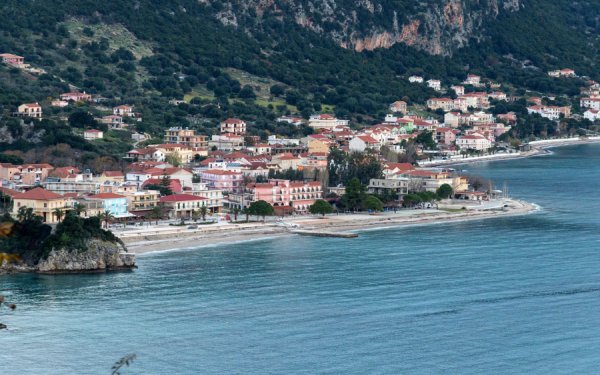 Η πραγματικότητα του Πόρου και της Σκάλας πέρα από τις εντυπώσεις