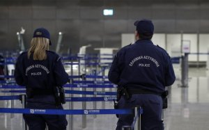 Συλλήψεις στα αεροδρόμια της Κεφαλονιάς και της Κέρκυρας