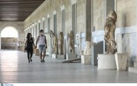Νέα έκτακτα μέτρα για τους εποχικούς του τουρισμού με επίδομα 534 ευρώ και «ΣΥΝ-ΕΡΓΑΣΙΑ»