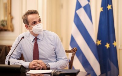 Μητσοτάκης: Τα μέτρα θα παραμείνουν μέχρι τον μαζικό εμβολιασμό