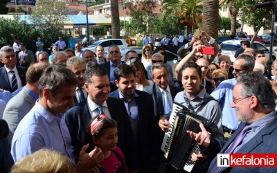 Η επίσκεψη του Κυριάκου Μητσοτάκη στην Κεφαλονιά (εικόνες + video)