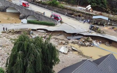 Γερμανία: 42 νεκροί από τις φονικές πλημμύρες – Συγκλονιστικά πλάνα από την καταστροφή