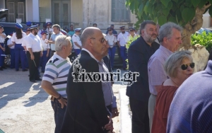 Ληξούρι: Πλήθος κόσμου στο τελευταίο αντίο του πρ. υπουργού Νίκου Λιναρδάτου (εικόνες)