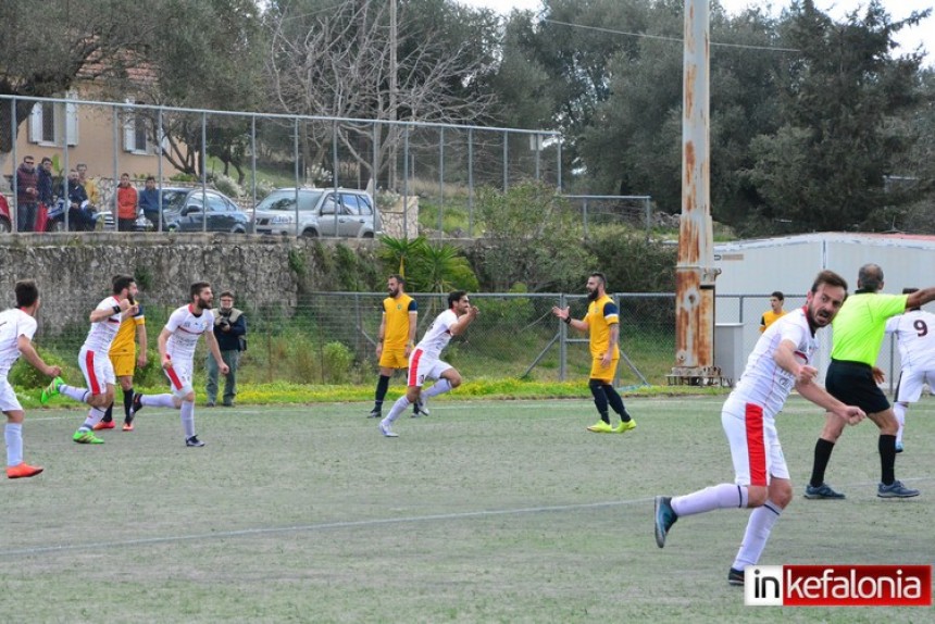 Εικοσιμία από... ατσάλι! 1-0 την ΑΕΚ στα Φαρακλάτα - Πρώτος ο Παλληξουριακός που έκανε το 2 στα 2 στα πλέι οφ (εικόνες)