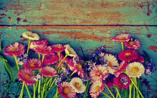 Ακόμη ένα δείγμα υπέροχων θεμάτων από το Κορνιζάδικο ''Περί Τέχνης'' (ΕΙΚΟΝΕΣ)